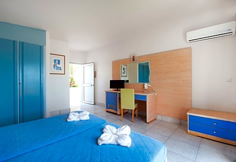 double or twin sea view