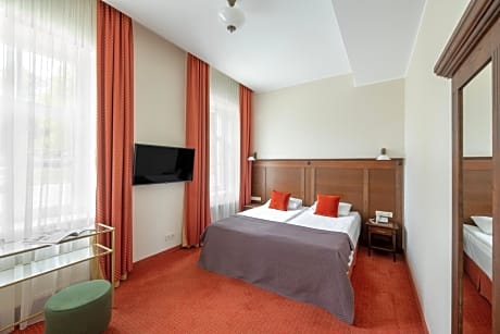 Standard Double or Twin Room with Spa Access and Massages