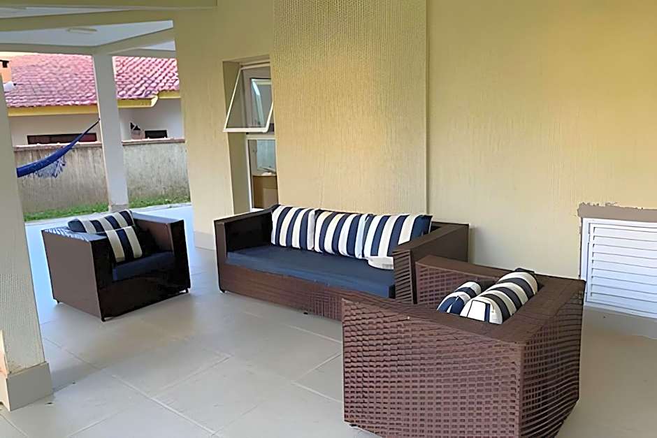 Beira mar alto padrão!