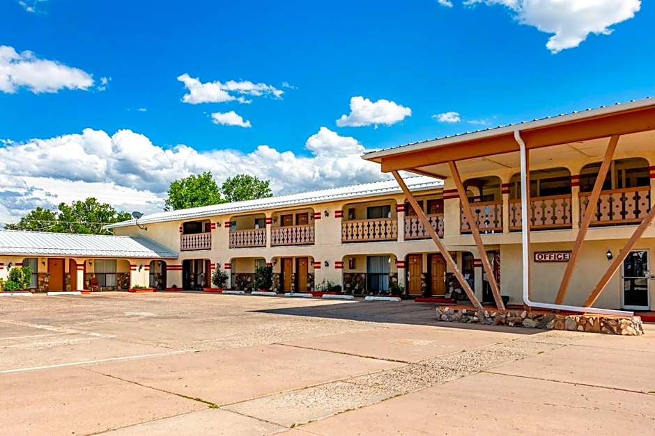 Travelodge by Wyndham Las Vegas NM