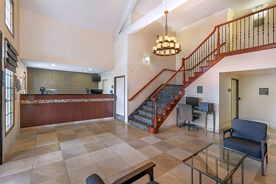 Best Western Town & Country Lodge