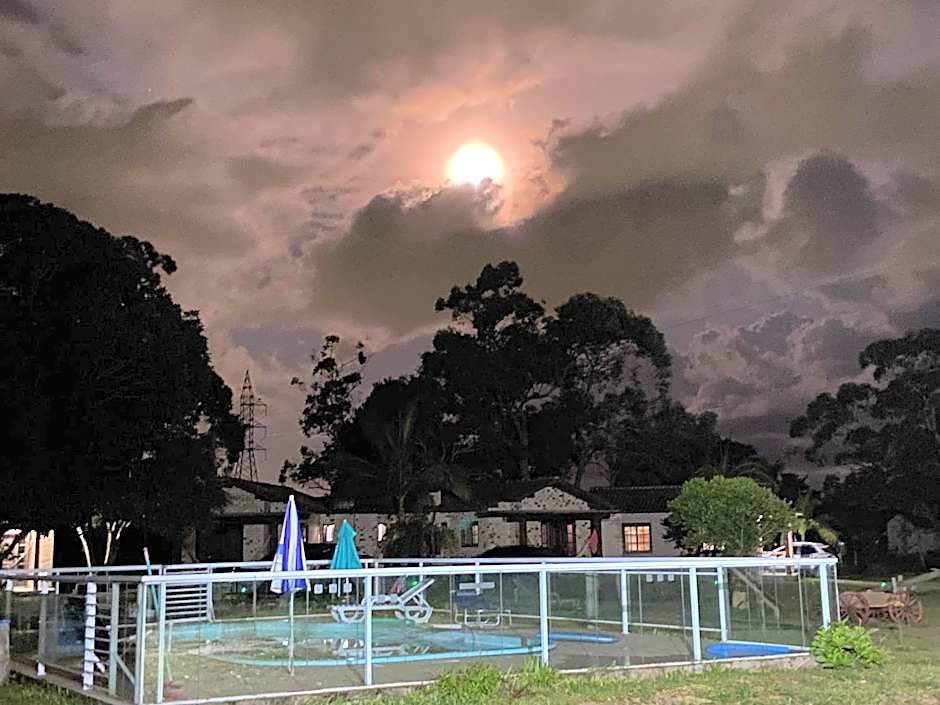 Haras Trevo de Ferro, Praia, Piscina e Campo