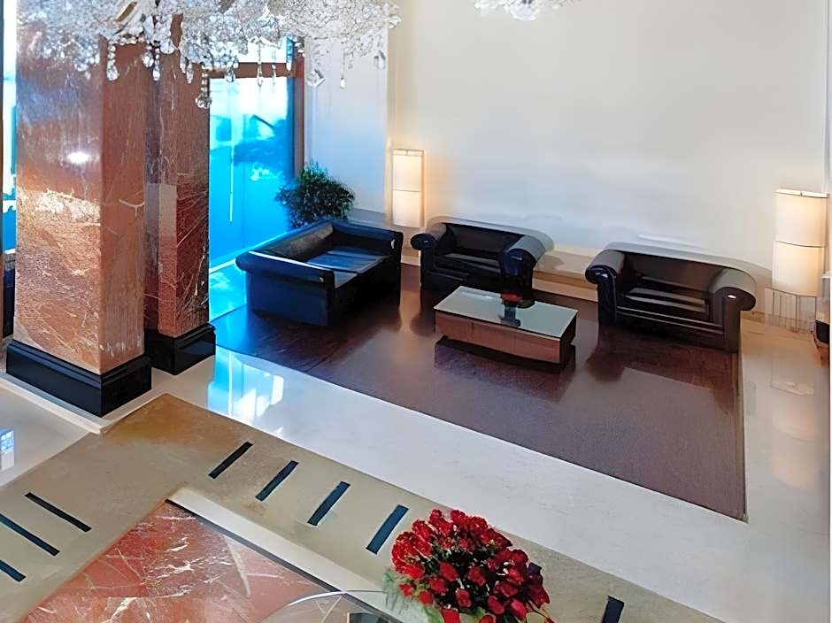 Lemon Tree Premier, The Atrium, Ahmedabad