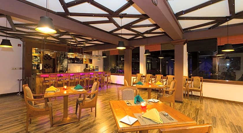 Heaven Seven Hotel Nuwara Eliya