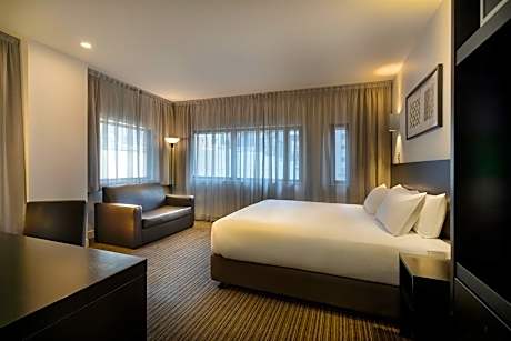 Premier Double Room with Spa Bath