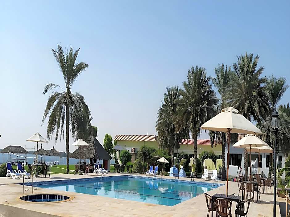 Flamingo Beach Hotel