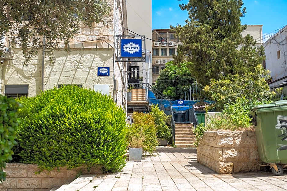 City Port Hotel by Sea N Rent