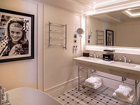 Premium Room with Garden View