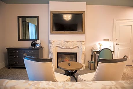 King Room Village View