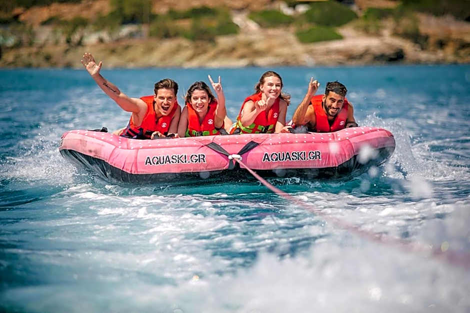 Grand Bleu Beach Resort