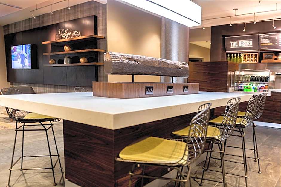 Courtyard by Marriott Somerset