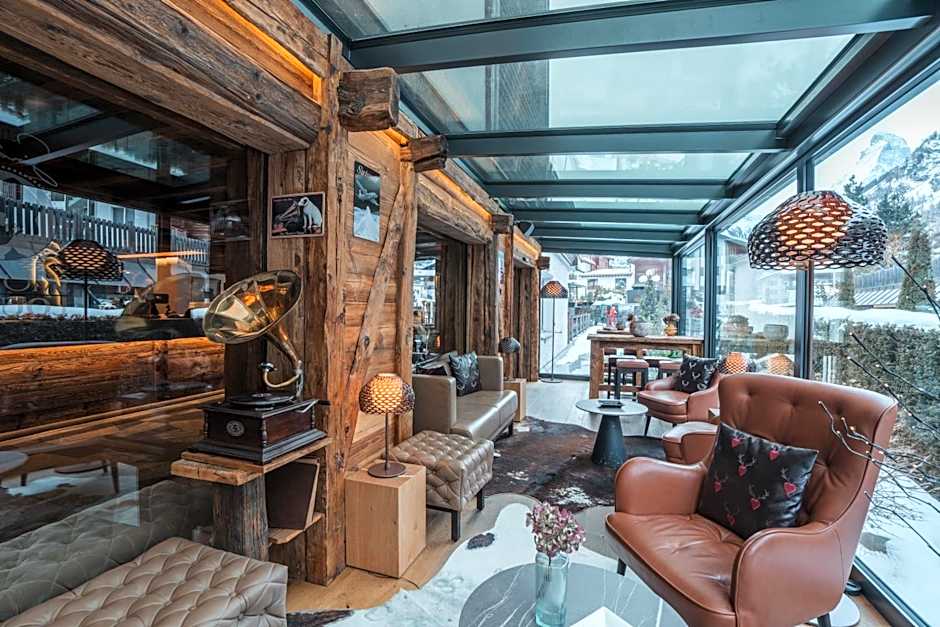 Zermatt Budget Rooms at Alpen Resort, Spa & Dining