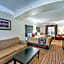 Super 8 by Wyndham Hidalgo/McAllen Area