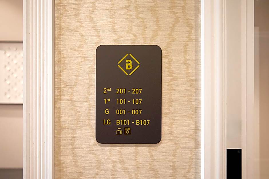 Bob W London Olympia