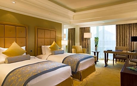 Luxury Club Twin Room