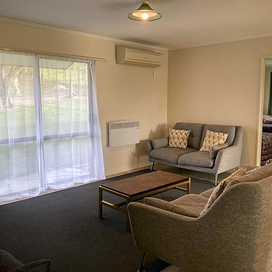Alexandra Garden Court Motel