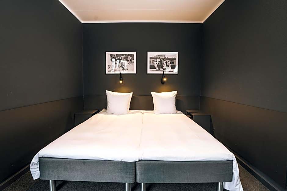 Hotel Maritime