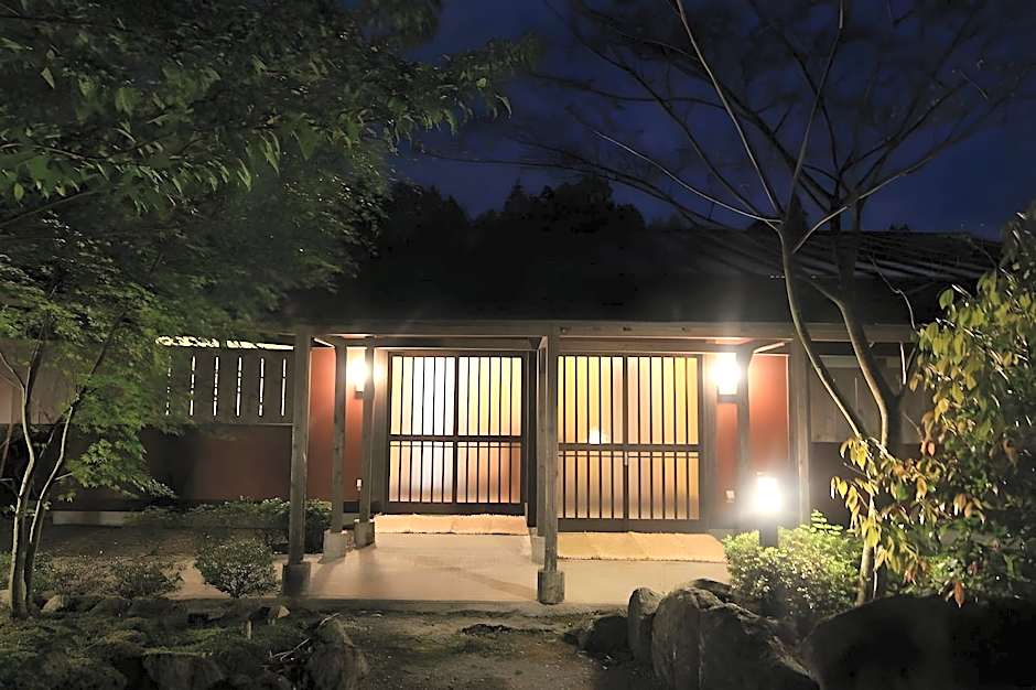 Yufuin Ryokan Wazanho