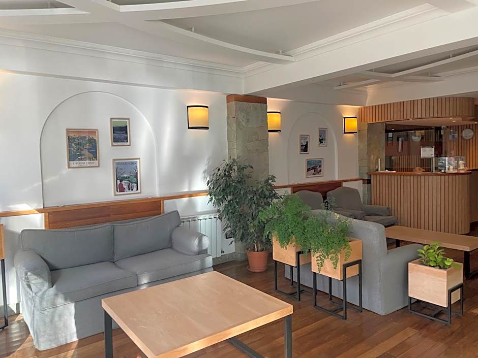 Hotel Ayres Del Nahuel