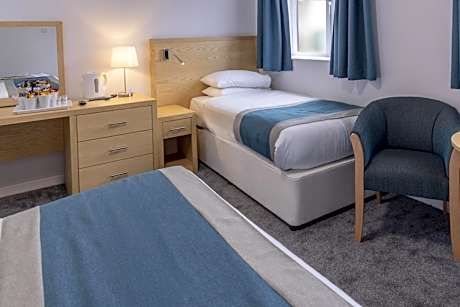 Family Room with Three Single Beds and One Bunk Bed - Non-Smoking