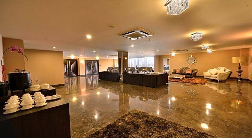 Amaroossa Cosmo Jakarta