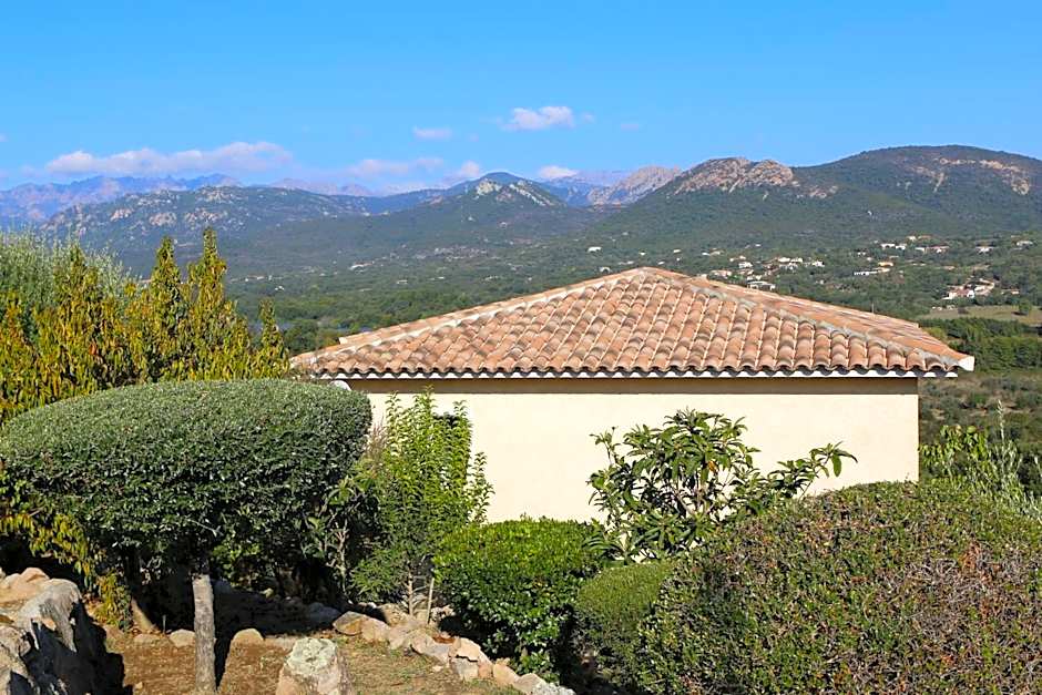 Residence Marina Di A Testa