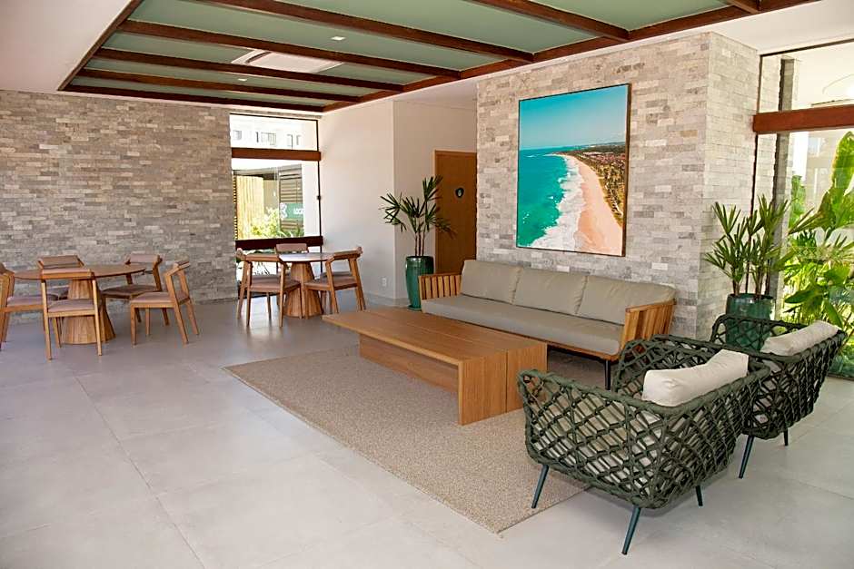 Charmoso Estúdio em Muro Alto com Vista para piscina