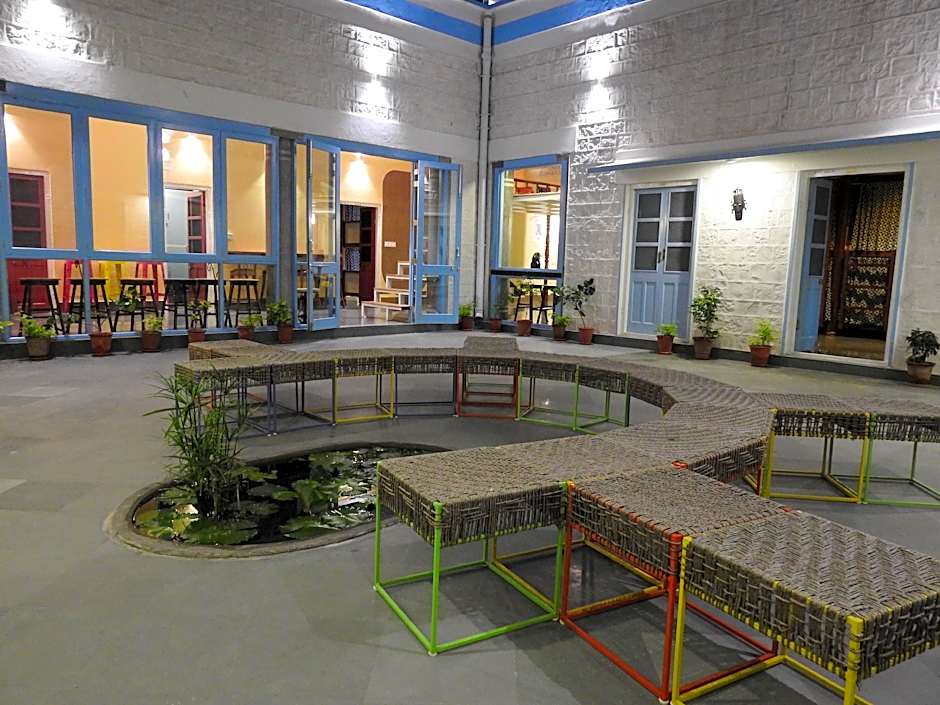 Jaipur Jantar Hostel