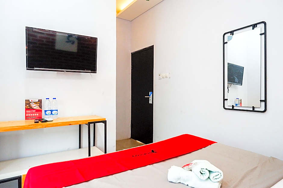 RedDoorz near Universitas Muhammadiyah Purwokerto 2