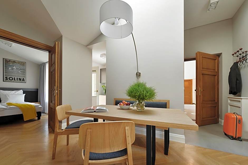 STRADONIA Serviced Apartments