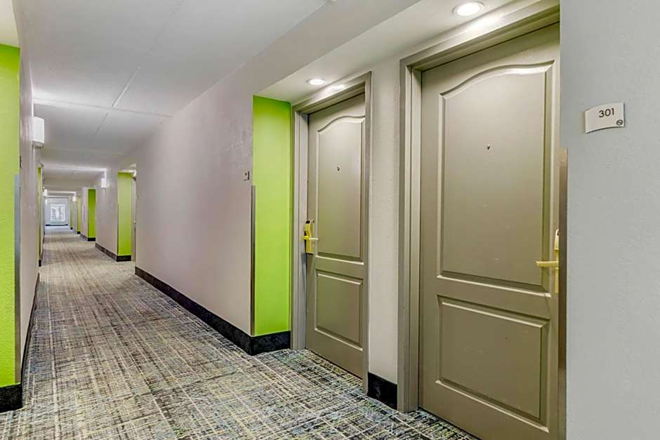 Quality Inn & Suites Union City - Atlanta South