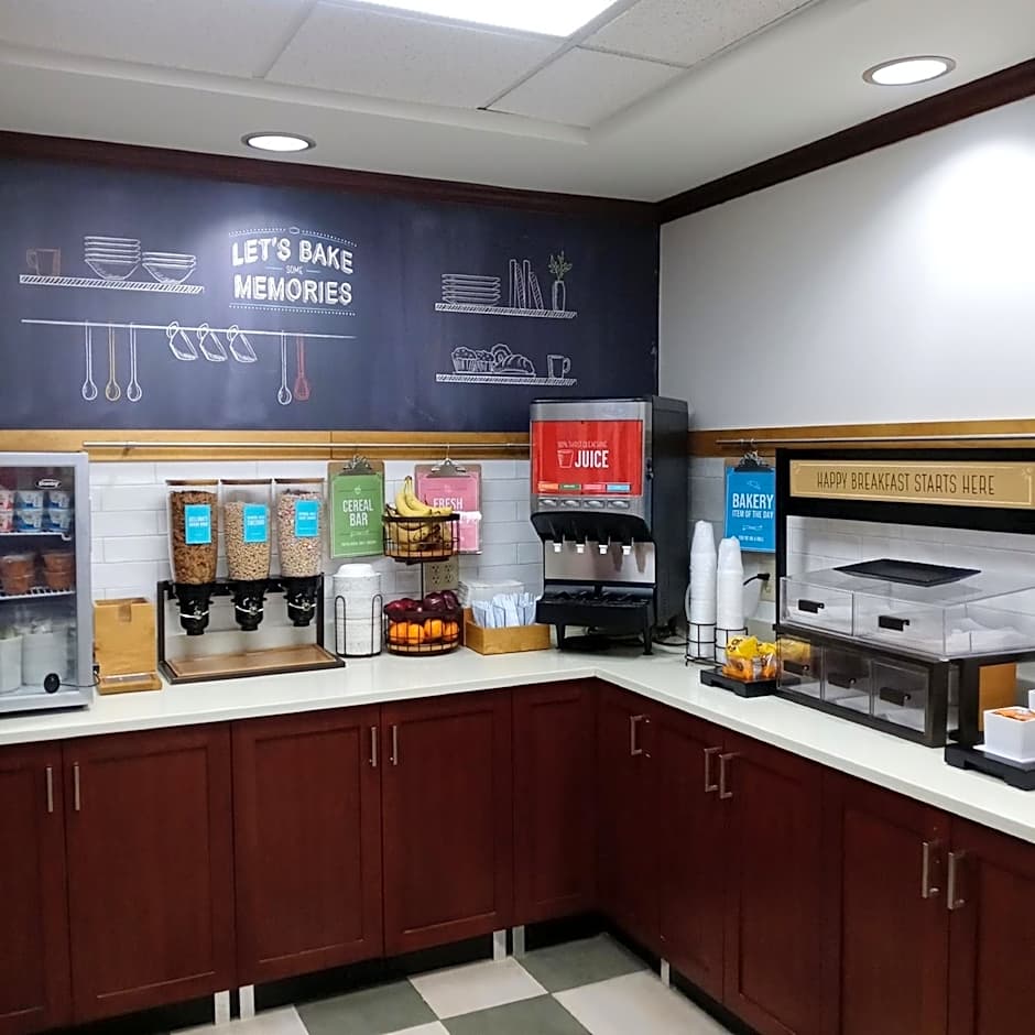 Hampton Inn & Suites Kokomo