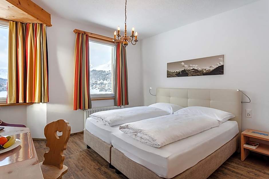 Hotel Waldhaus am See