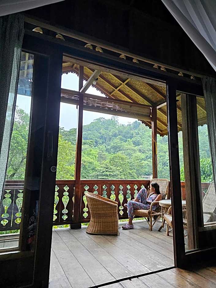 Rambai Tree Jungle Lodges - Family Friendly