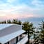 The BEACH CHA AM Suites