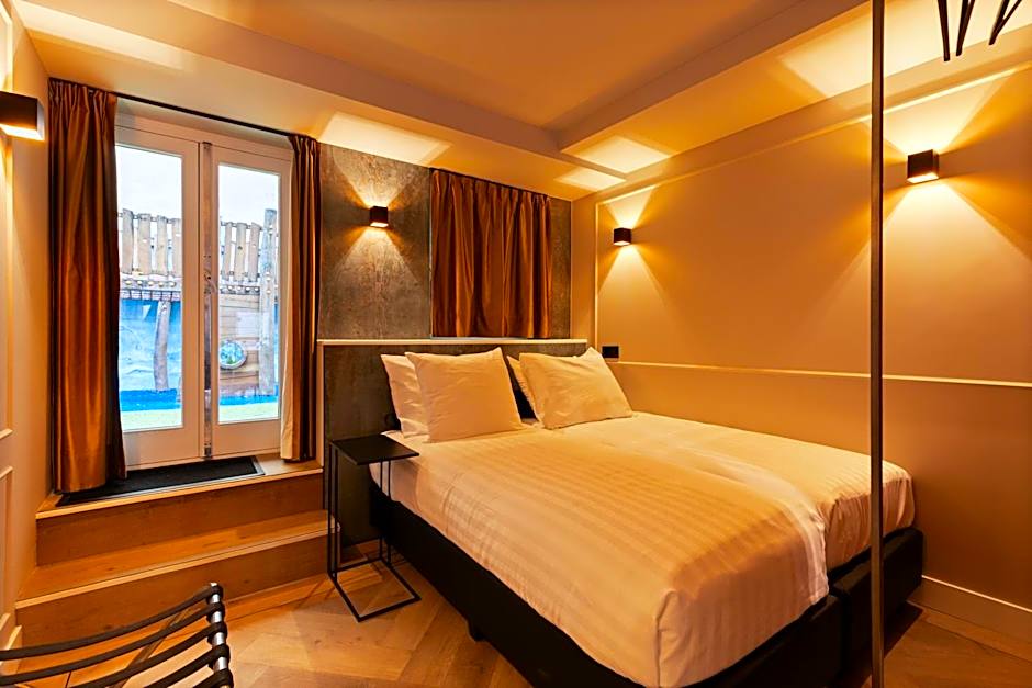 Midtown Hotel Royal Room