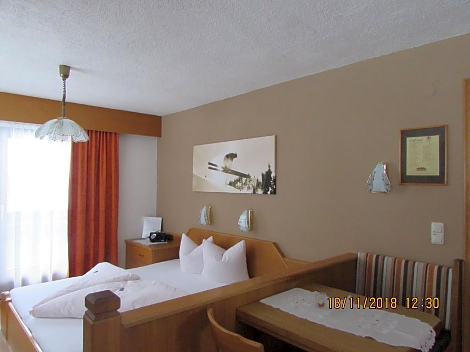 LEOPOLDINE Apart Zimmer