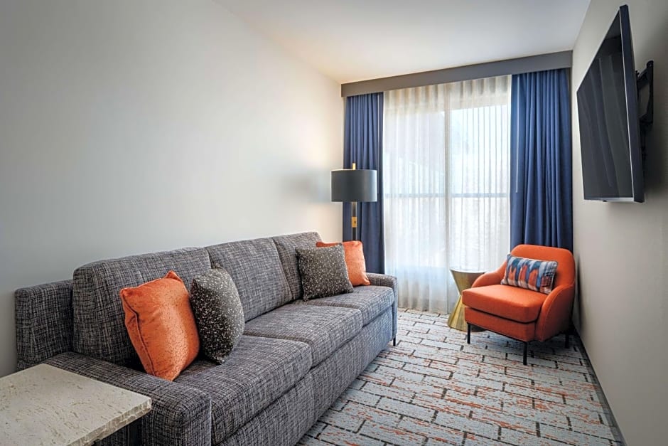 The Hoffmann Hotel, Basalt, Tapestry Collection by Hilton