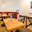 Schäfers Hotel, Self-Check-in, Cafe und Bäcker am Hotel