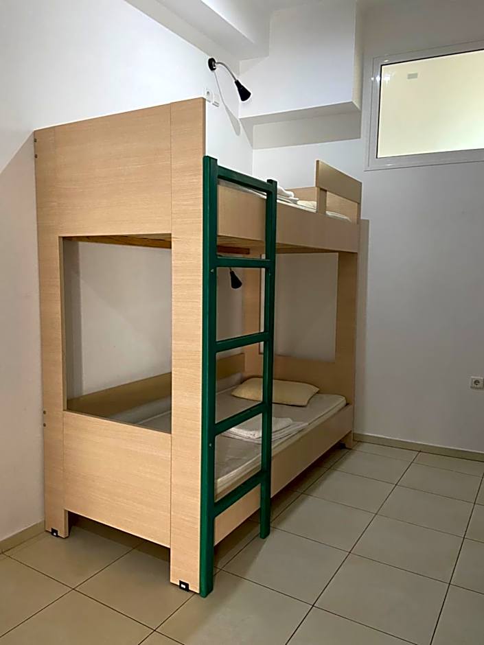 Sisifou Hostel