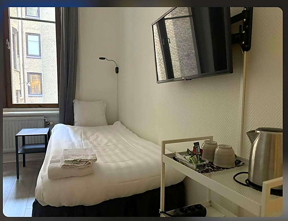 Hotel Lemonade