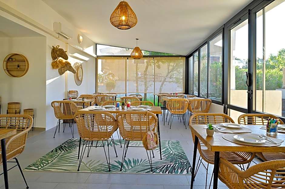 Hôtel L'Escale Coté Port