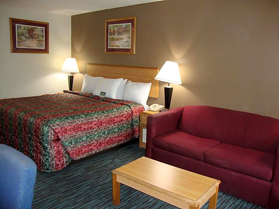 Econo Lodge Inn & Suites Jackson Northwest