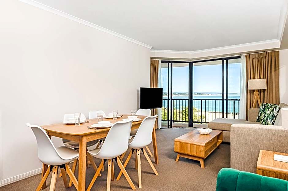 Mantra Coolangatta Beach