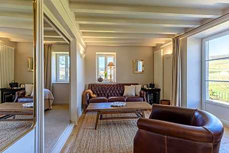 Duplex with Terrace