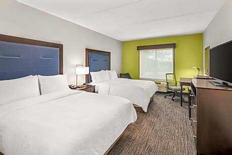 Standard Room with Two Queen Beds