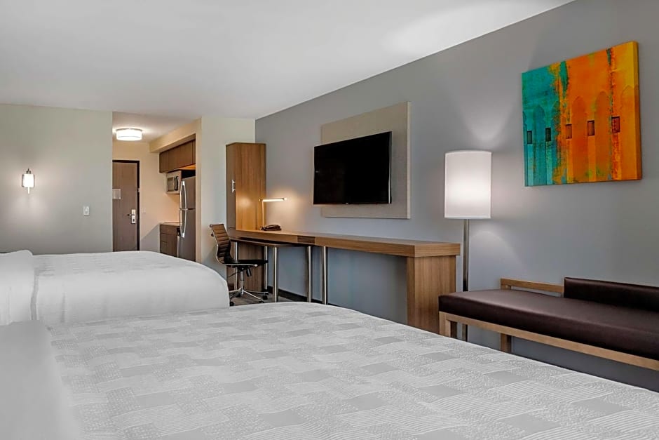 MainStay Suites Waukee-West Des Moines