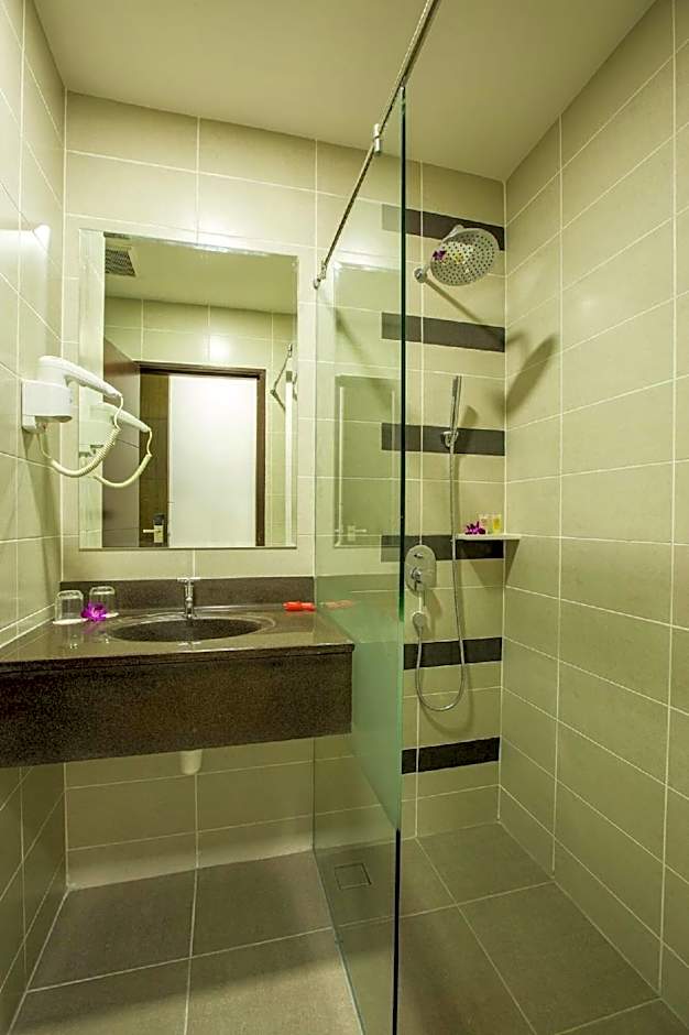 Humaira Hotel