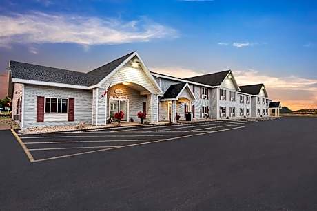 Baymont by Wyndham Marinette