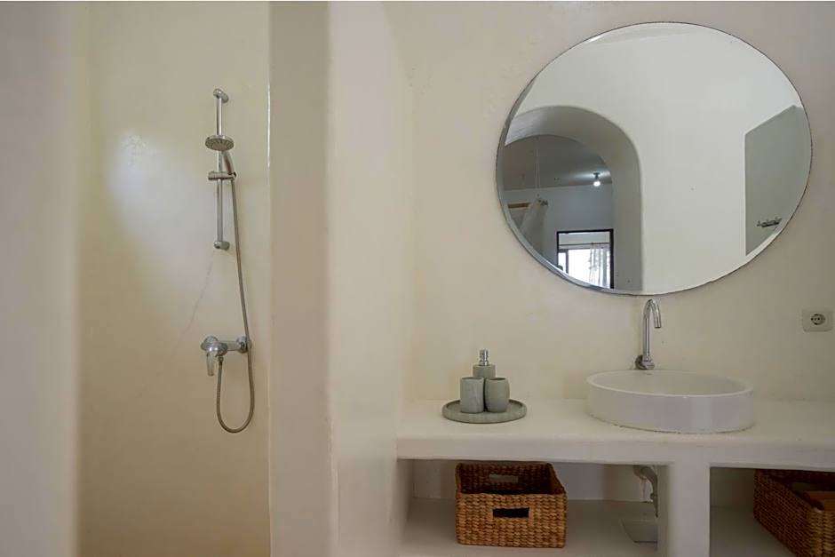 Cabana - Boutique Beachfront Accommodation